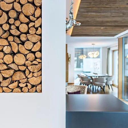 Paruda Mountainchalet 샬레 오르띠세이